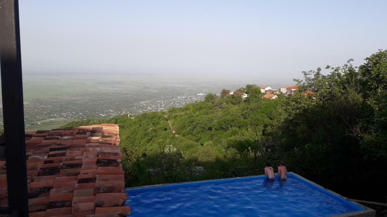 Guest House Kusika ซิคนาคี ภายนอก รูปภาพ